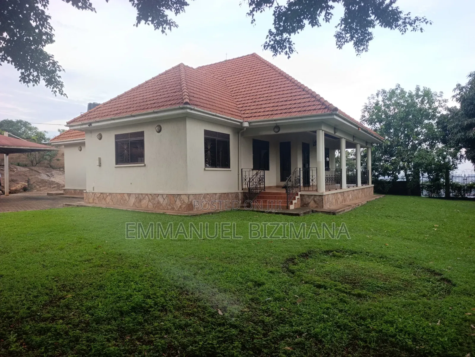 4bdrm House in Kulambiro, Central Division for sale in Central Division