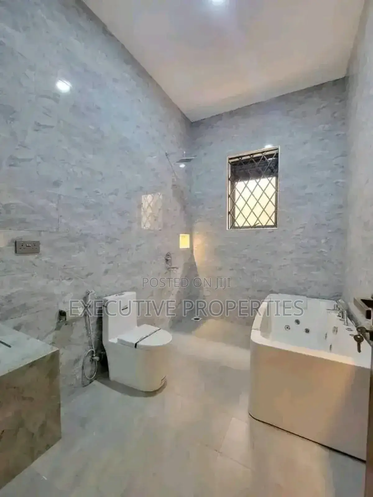 2bdrm Apartment in Naguri, Central Division for rent in Central Division