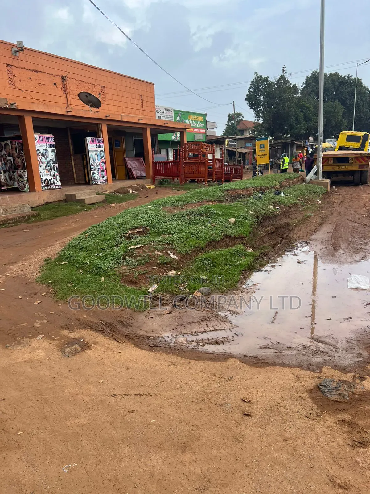 75 Acres of Land in Bweyogerere Near Watoto Church in Central Division