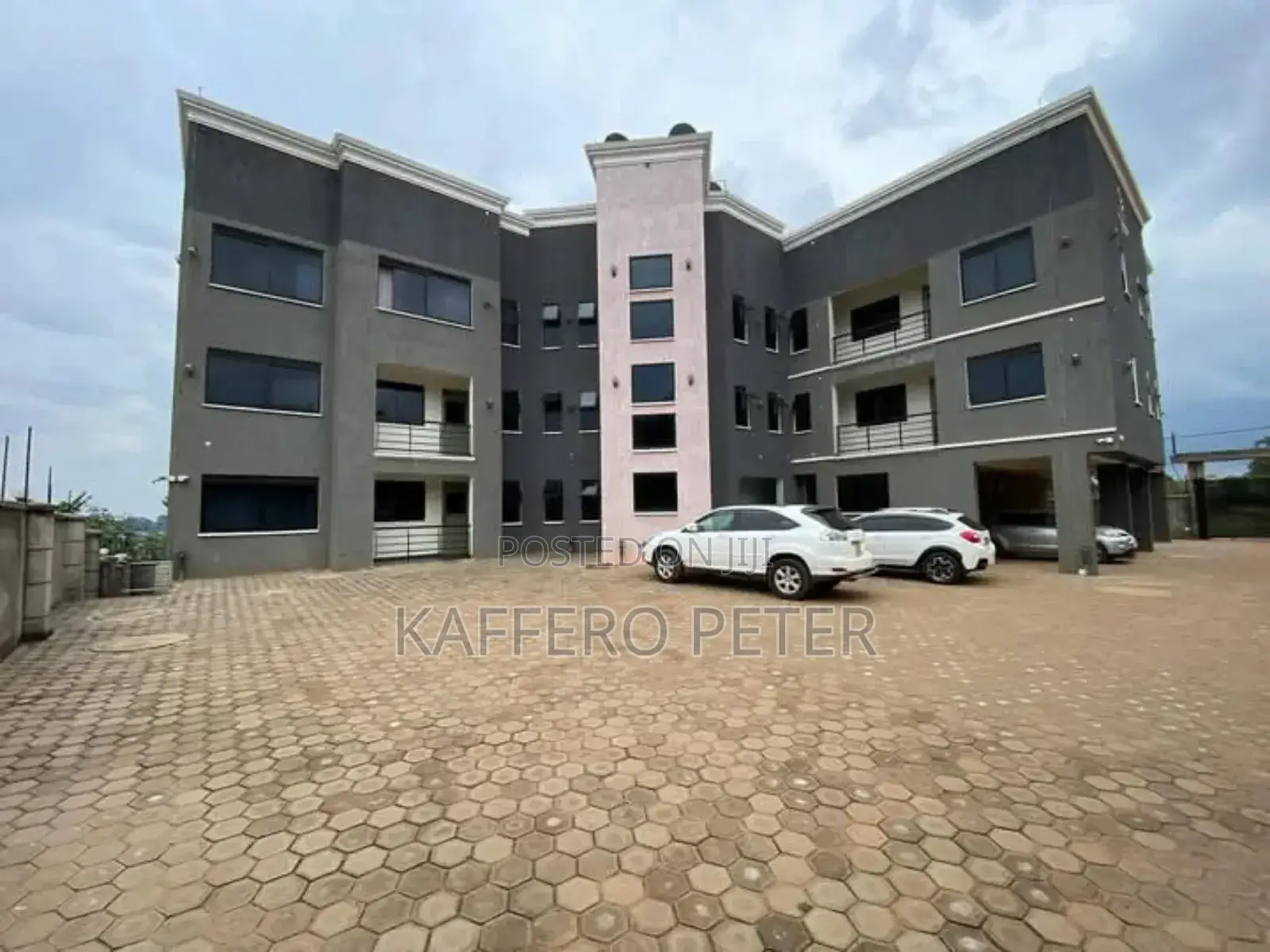 2bdrm House in Kisaasi, Central Division for rent in Central Division