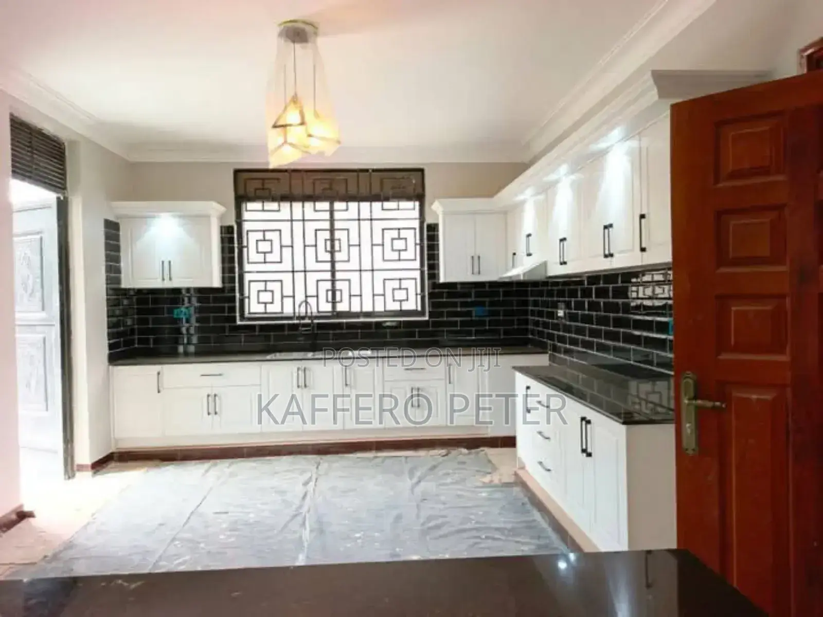 4bdrm House in Standalone Kisaasi, Central Division for rent in Central Division