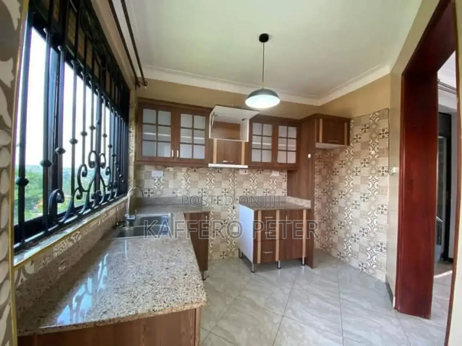 2bdrm House in Kisaasi, Central Division for rent in Central Division