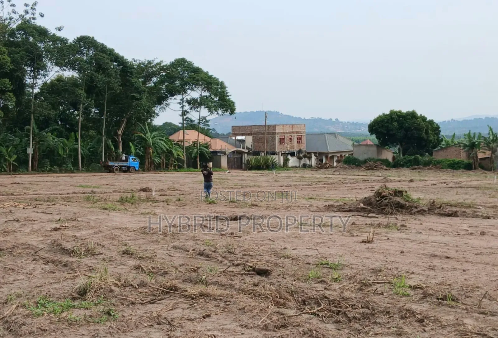 Prime Plots for Sale at Kakiri Town Tarmac View Mega Estate~Hoima Rd in Kakiri