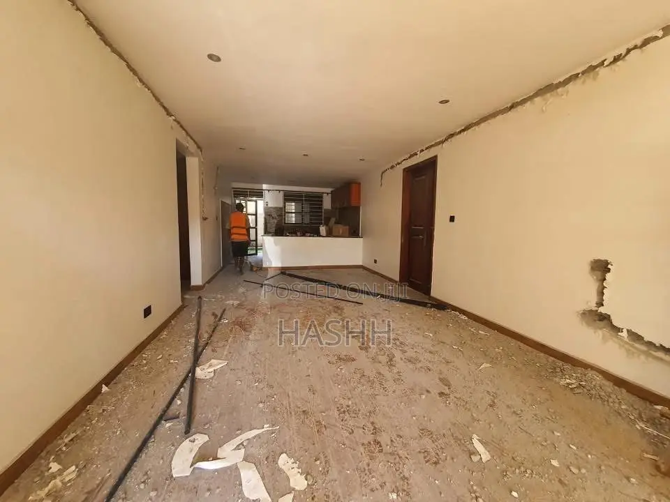 3bdrm Apartment in Muyunyo, Makindye for rent in Makindye