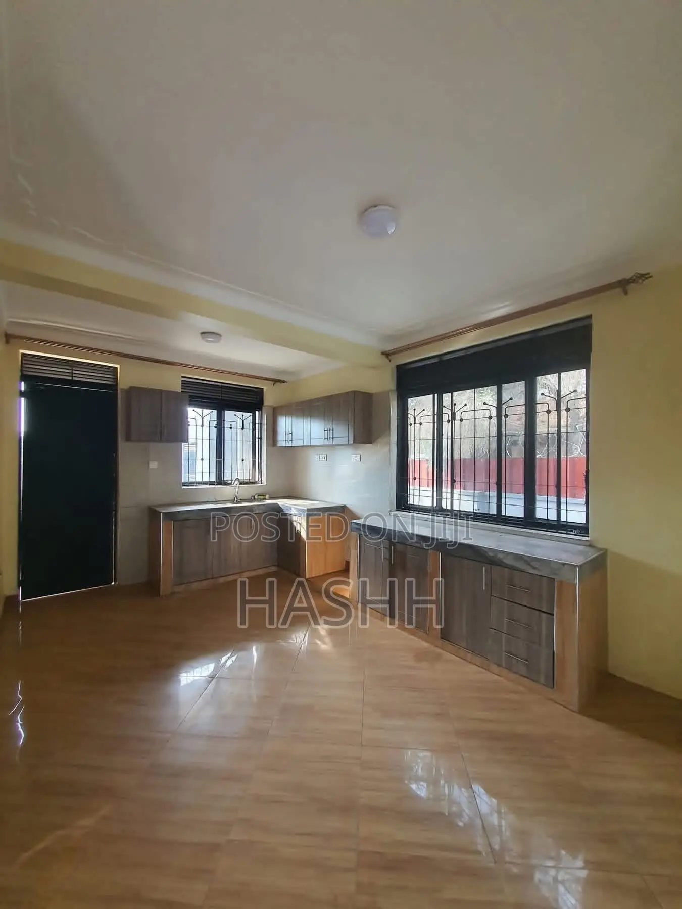 4bdrm Duplex in Muyenga, Central Division for rent in Central Division