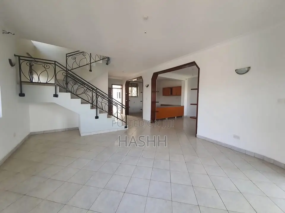 5bdrm Bungalow in Buziga, Makindye for rent in Makindye