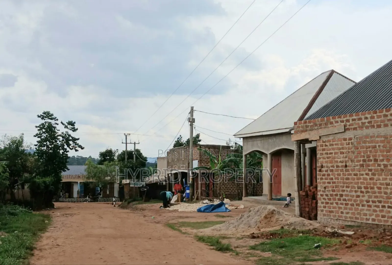 Prime Plots for Sale at Nakirebe~Kololo Town Along Masaka Road. in Kiringente