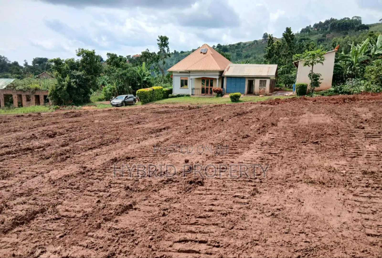 Prime Plots for Sale at Katende~Luvumbula Express Estate~Masaka Road. in Kiringente