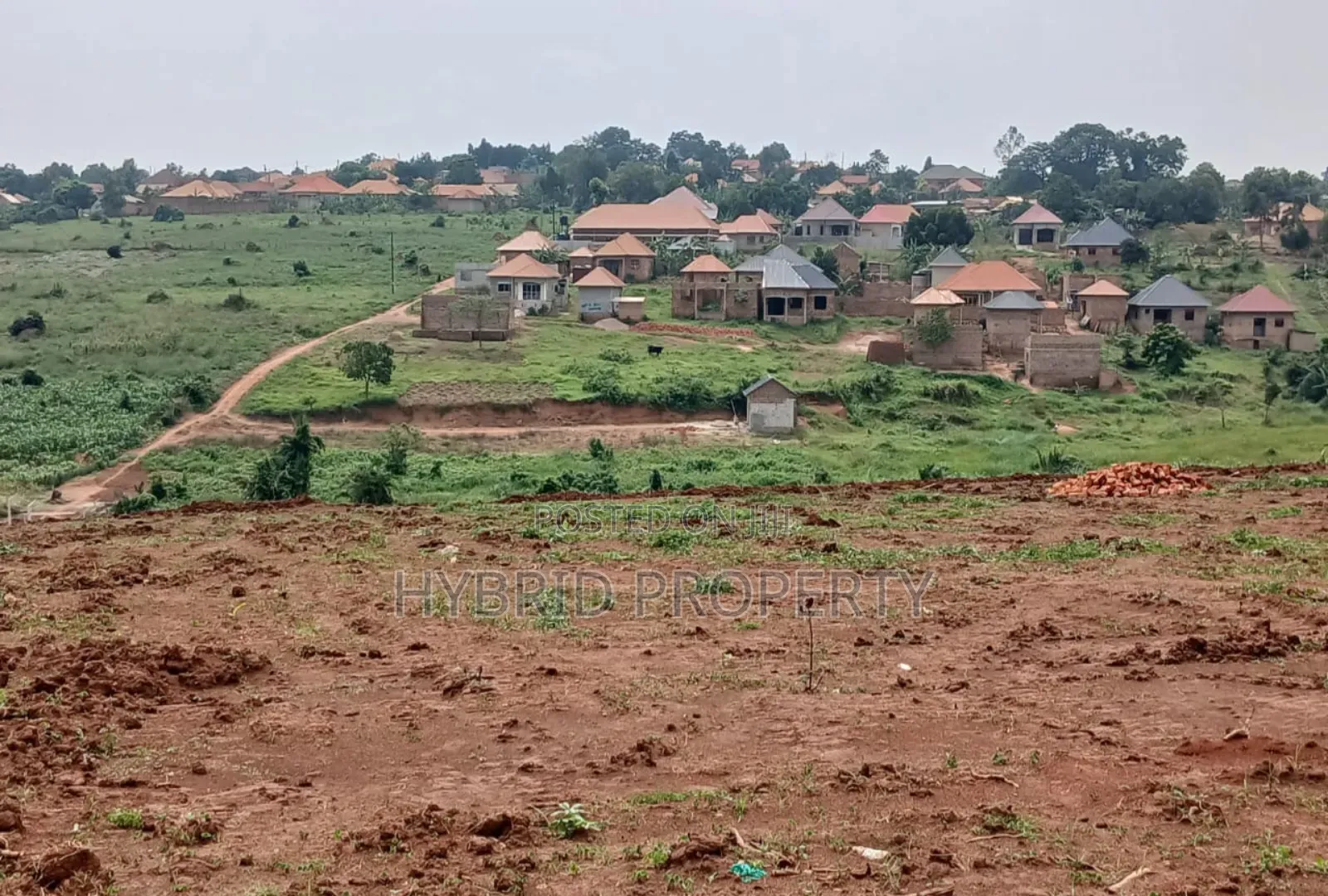 Prime Plots for Sale at Wakiso~Namusera Banda Show Estate~Hoima Rd. in Wakiso / Wakiso