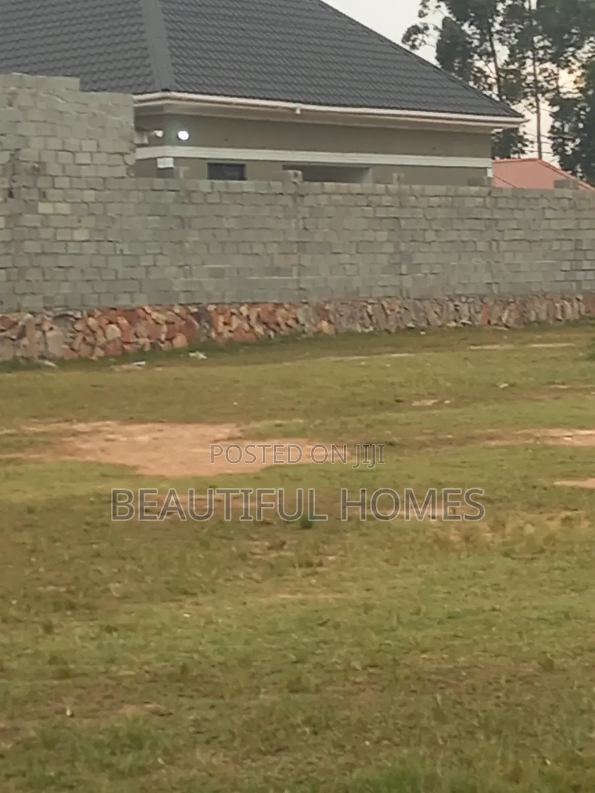 Nakwero Stunning Plot on Quicksell in Kira