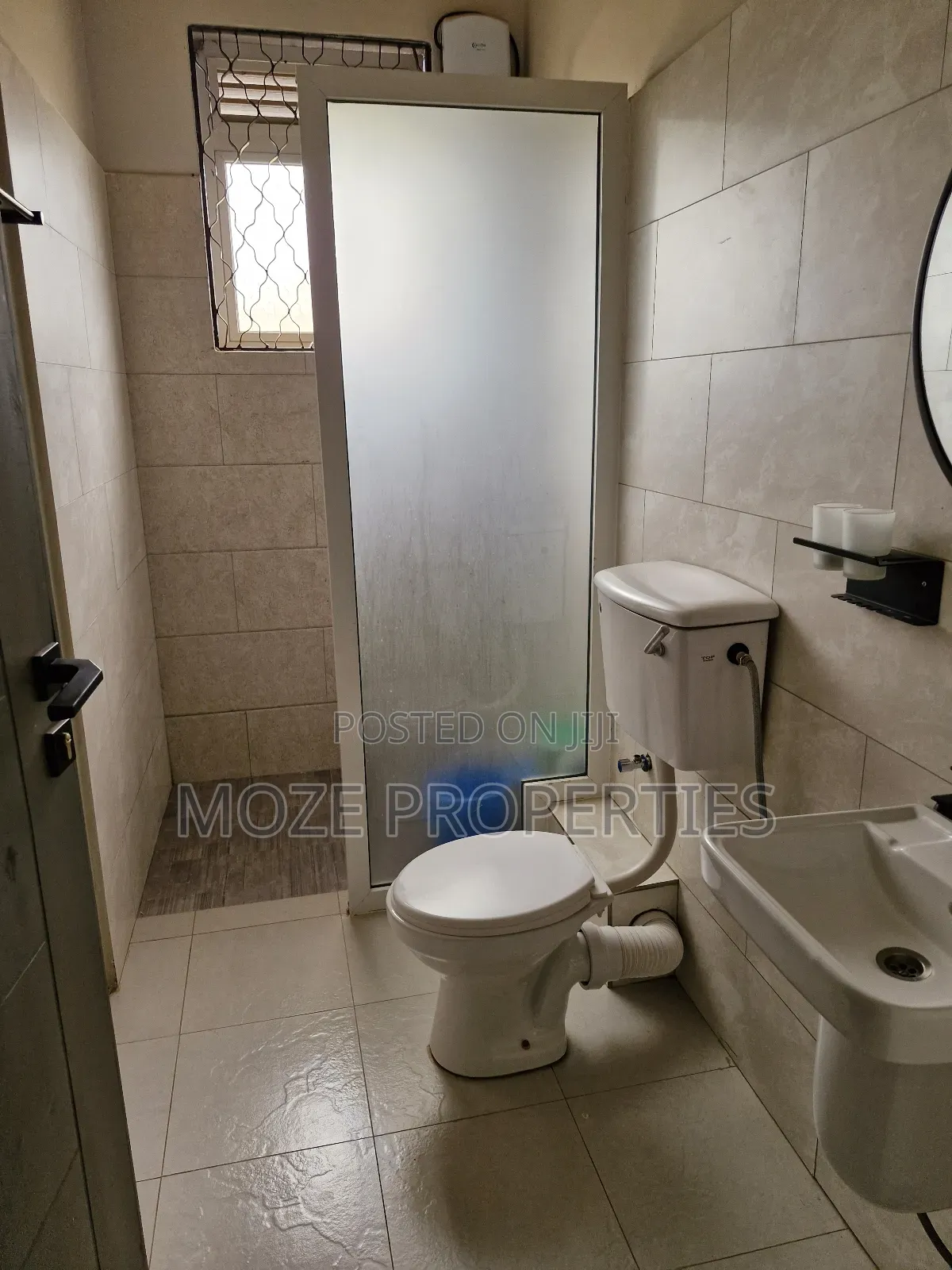 2bdrm Condo in Kira Mamerito Road., Central Division for sale in Central Division