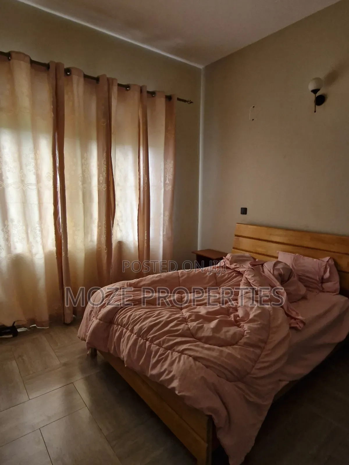 2bdrm Condo in Kira Mamerito Road., Central Division for sale in Central Division