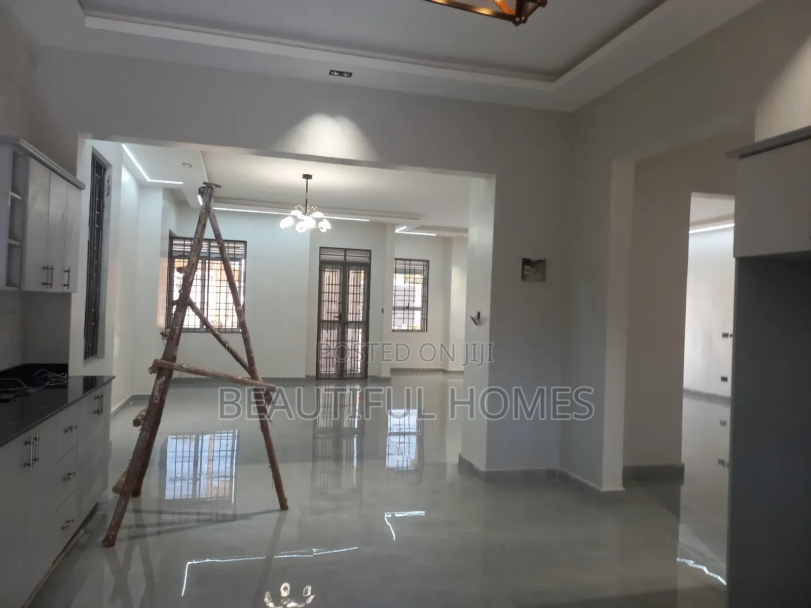 Furnished 5bdrm House in Kira for sale in Kira