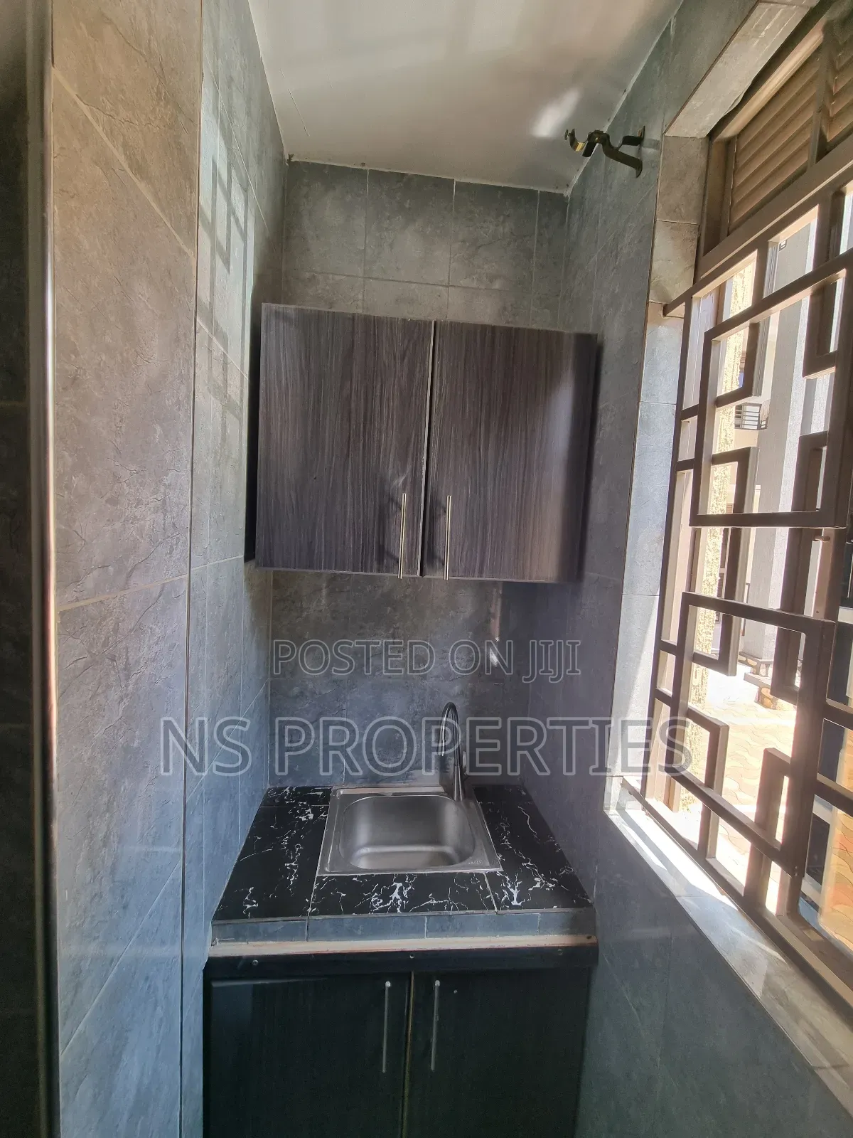 2bdrm Apartment in Central Division for rent in Central Division