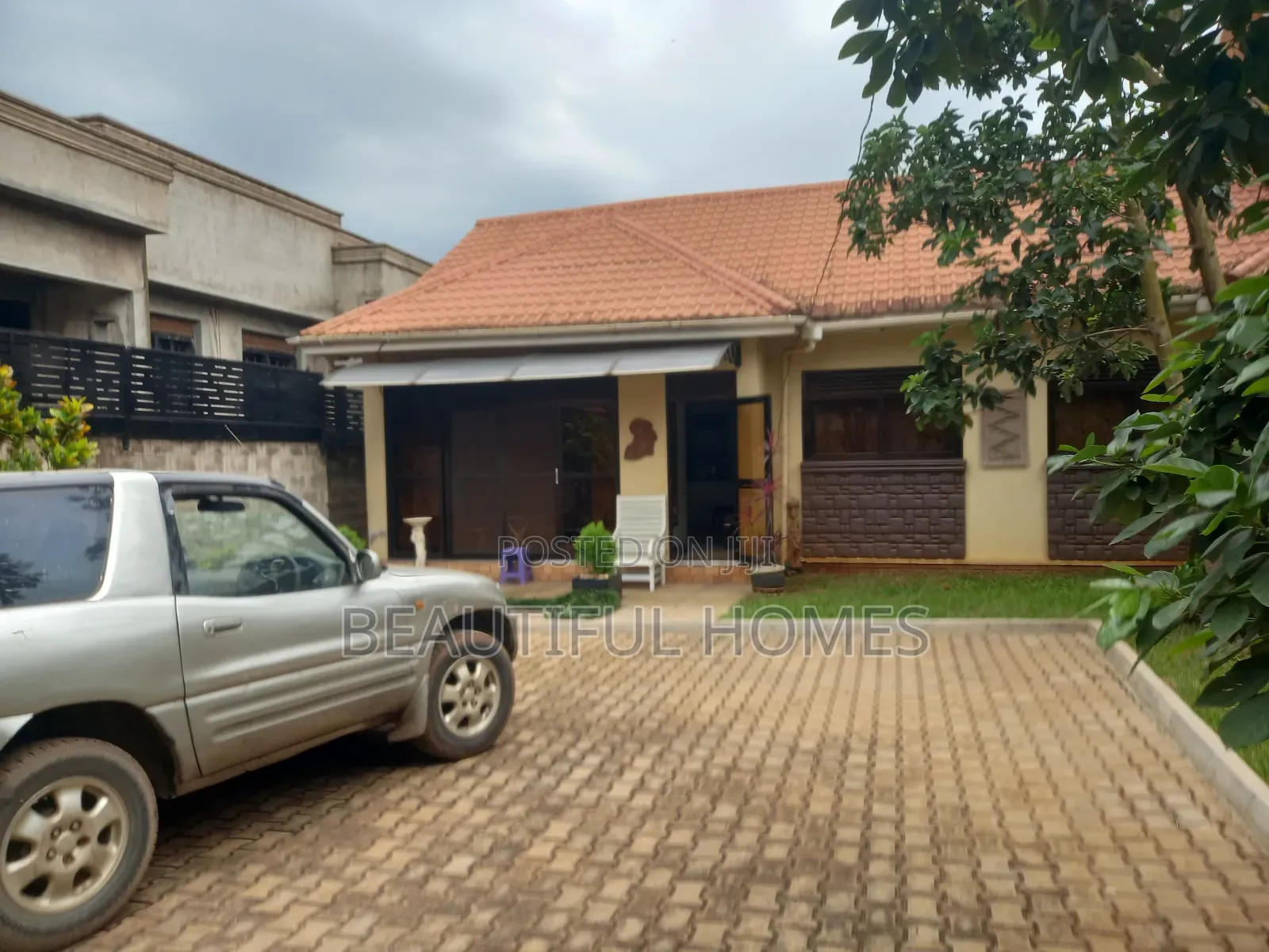 Furnished 4bdrm House in Kira for sale in Kira