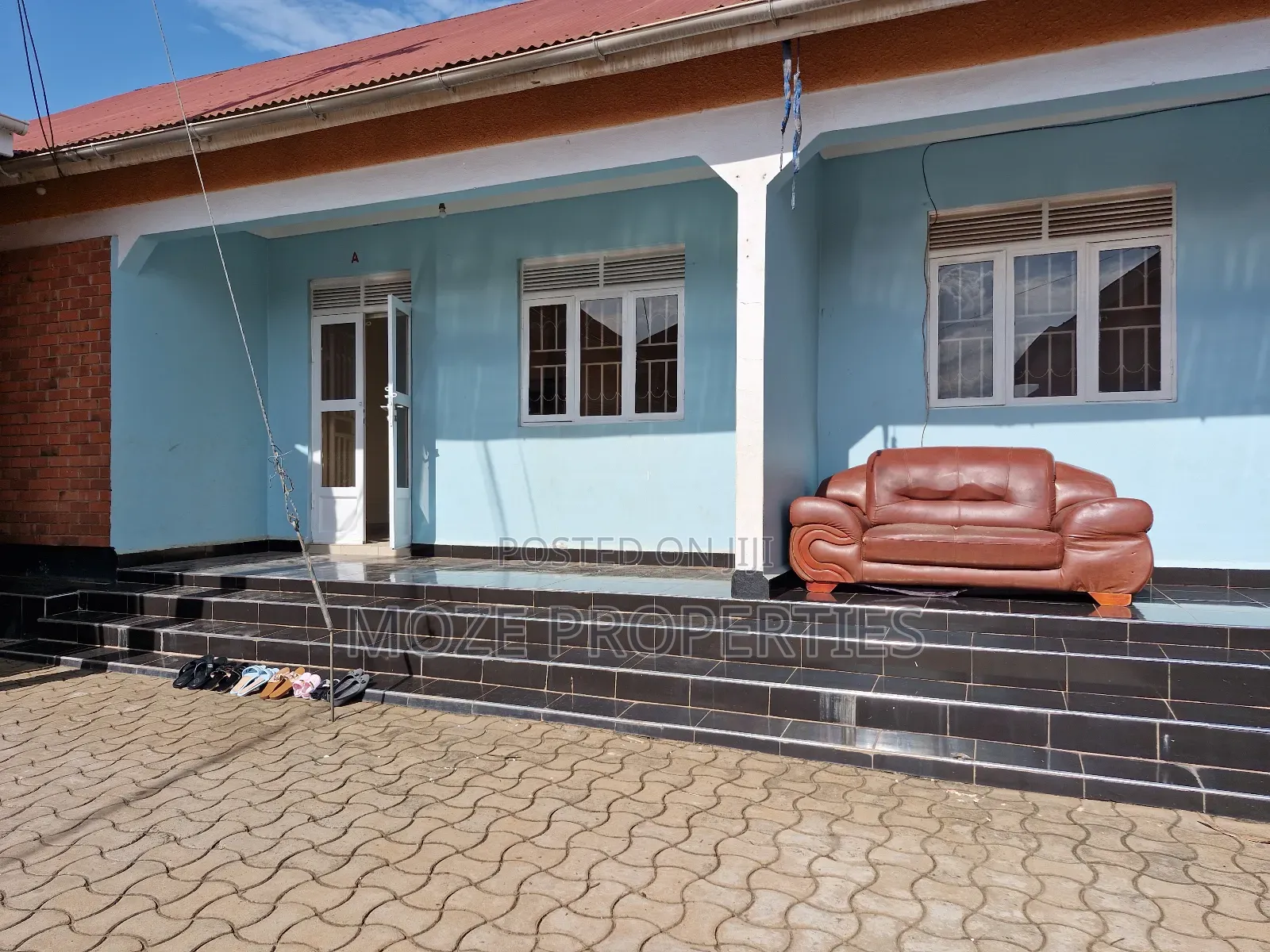 2bdrm Bungalow in Bweyogerere, Central Division for rent in Central Division