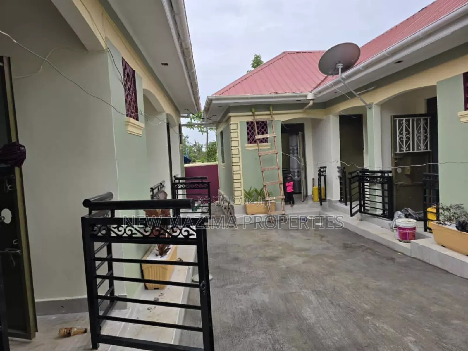 5bdrm House in Nansana Heights, Central Division for sale in Central Division