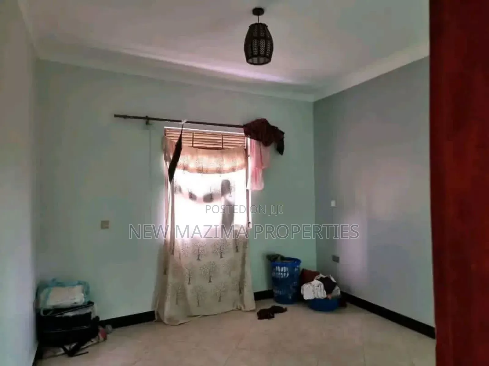3bdrm Bungalow in Buwambo, Central Division for sale in Central Division