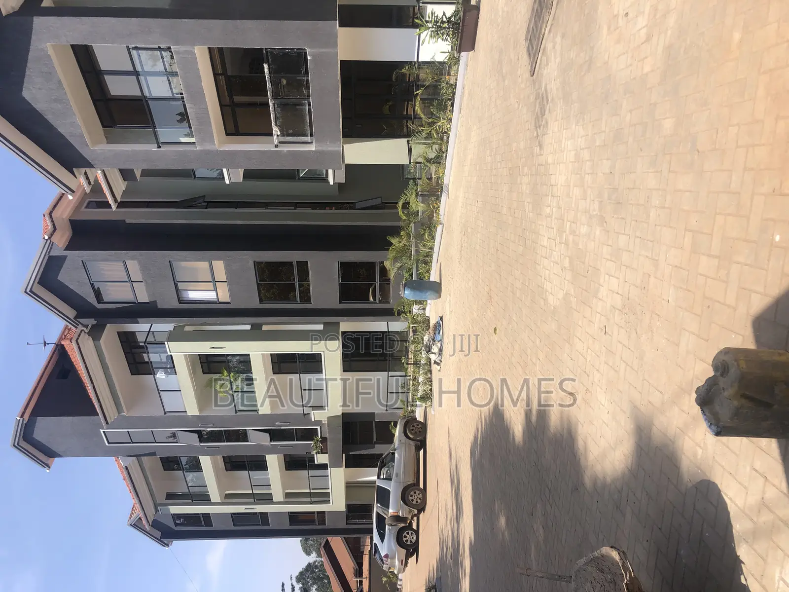 Furnished 2bdrm Apartment in Kisaasi, Nakawa for sale in Nakawa