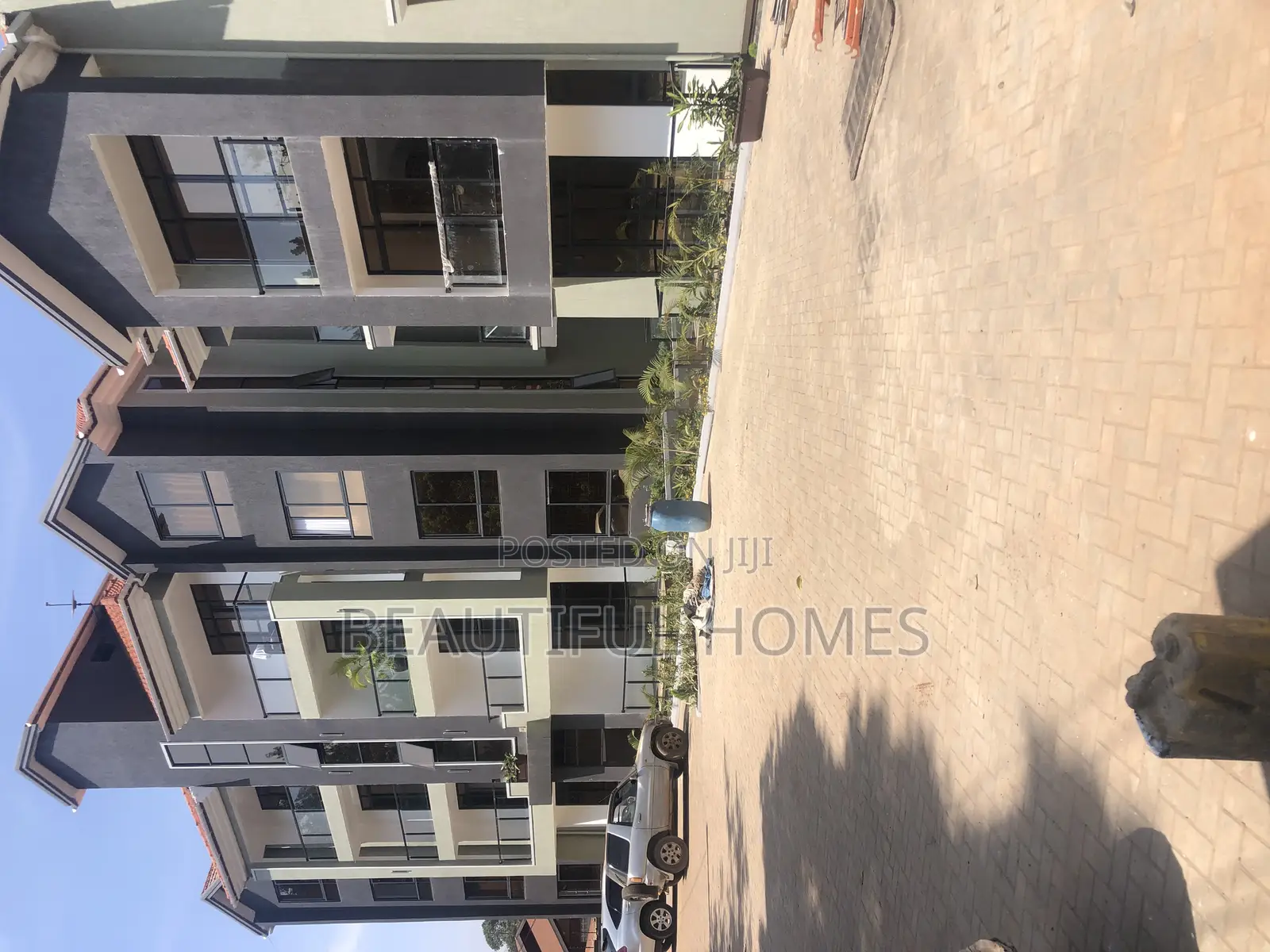 Furnished 2bdrm Apartment in Kisaasi, Nakawa for sale in Nakawa