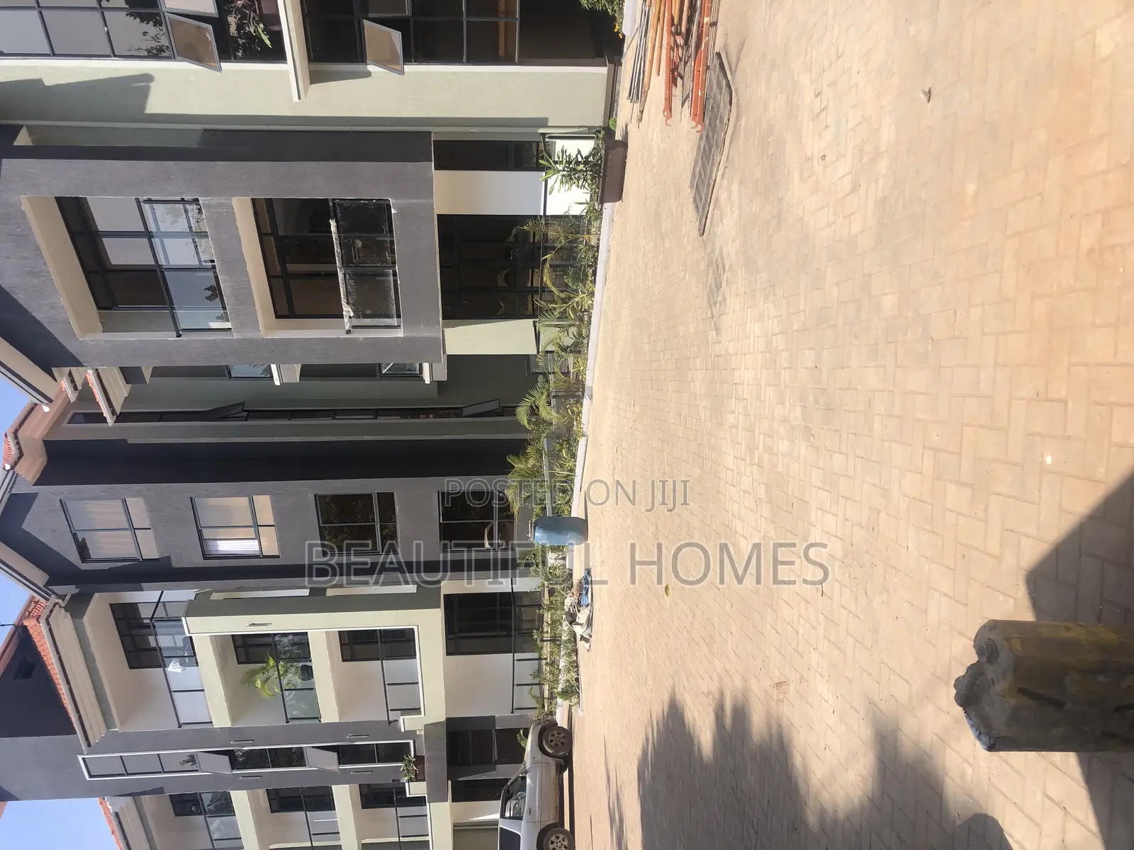 Furnished 2bdrm Apartment in Kisaasi, Nakawa for sale in Nakawa