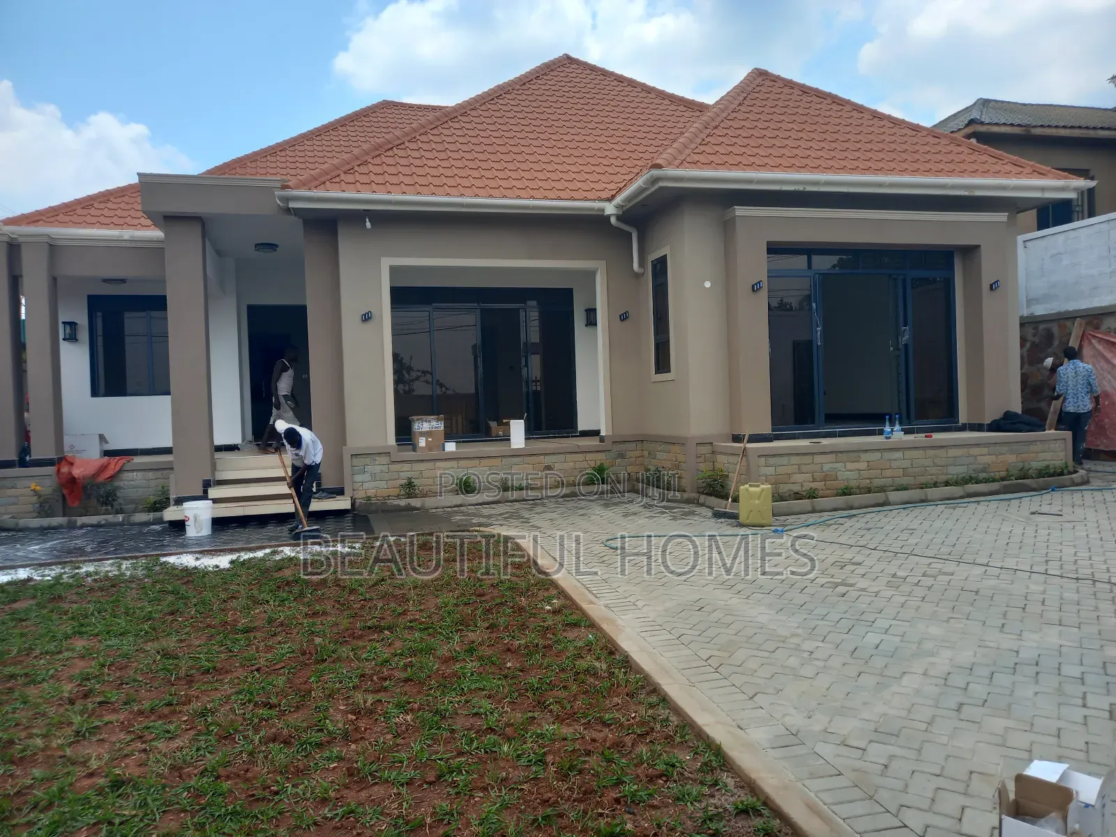 Furnished 4bdrm Bungalow in Kira for sale in Kira