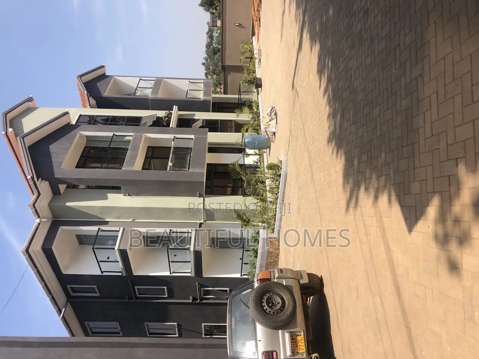 Furnished 2bdrm Block of Flats in Kisaasi, Central Division for sale in Central Division