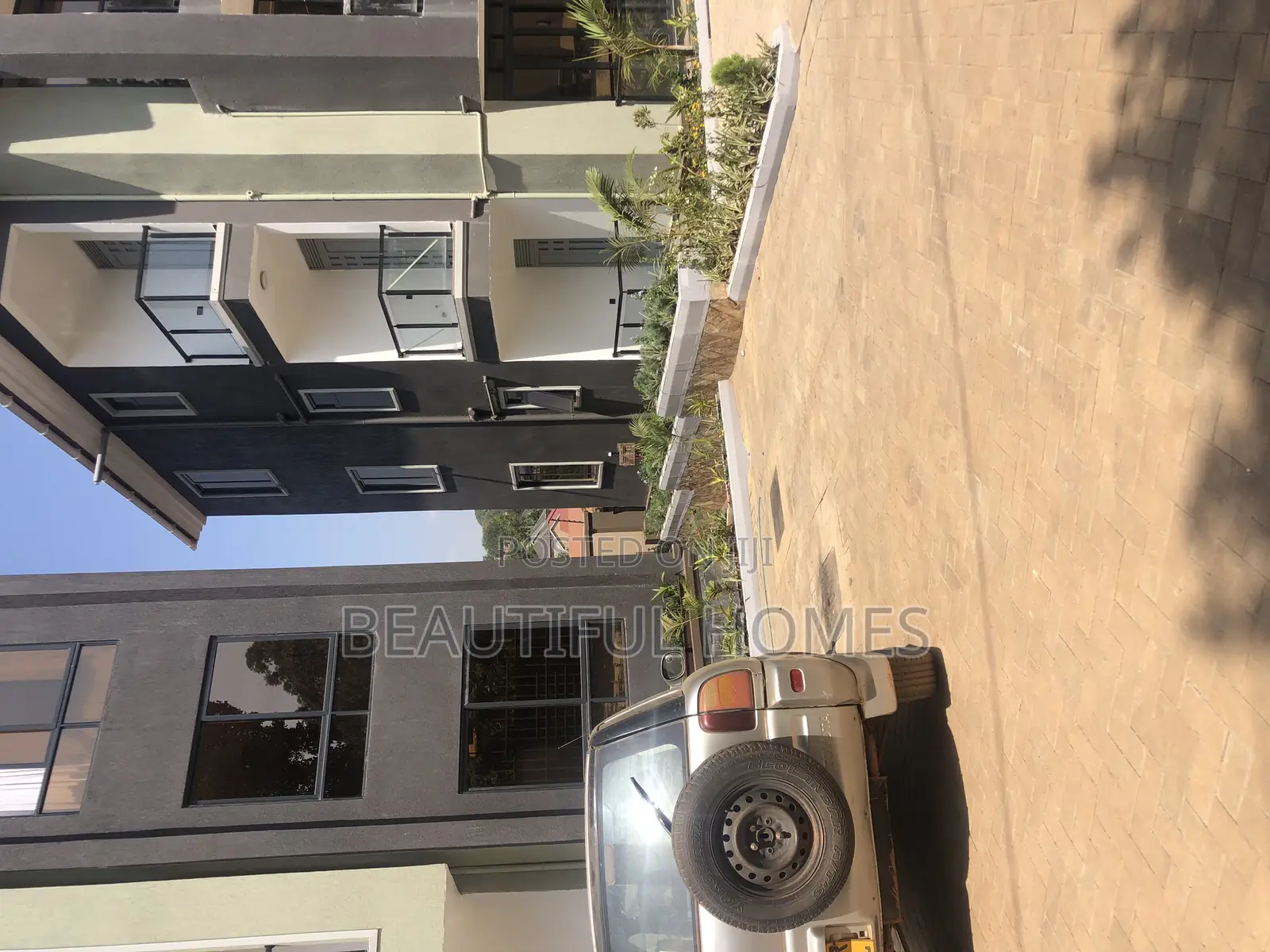 Furnished 2bdrm Apartment in Kisaasi, Nakawa for sale in Nakawa