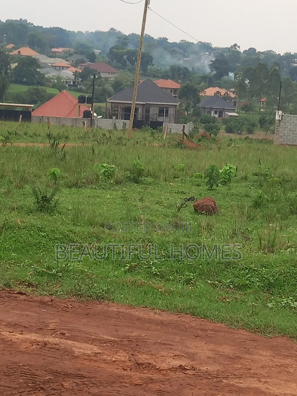 Nakwero Sparkling Plot for Sell in Kira