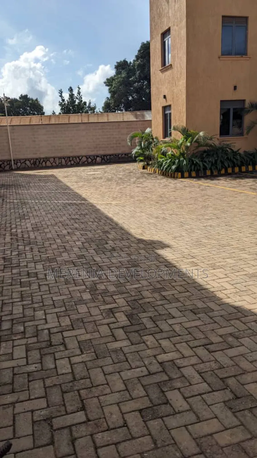 3bdrm Apartment in Munyonyo, Makindye for rent in Makindye