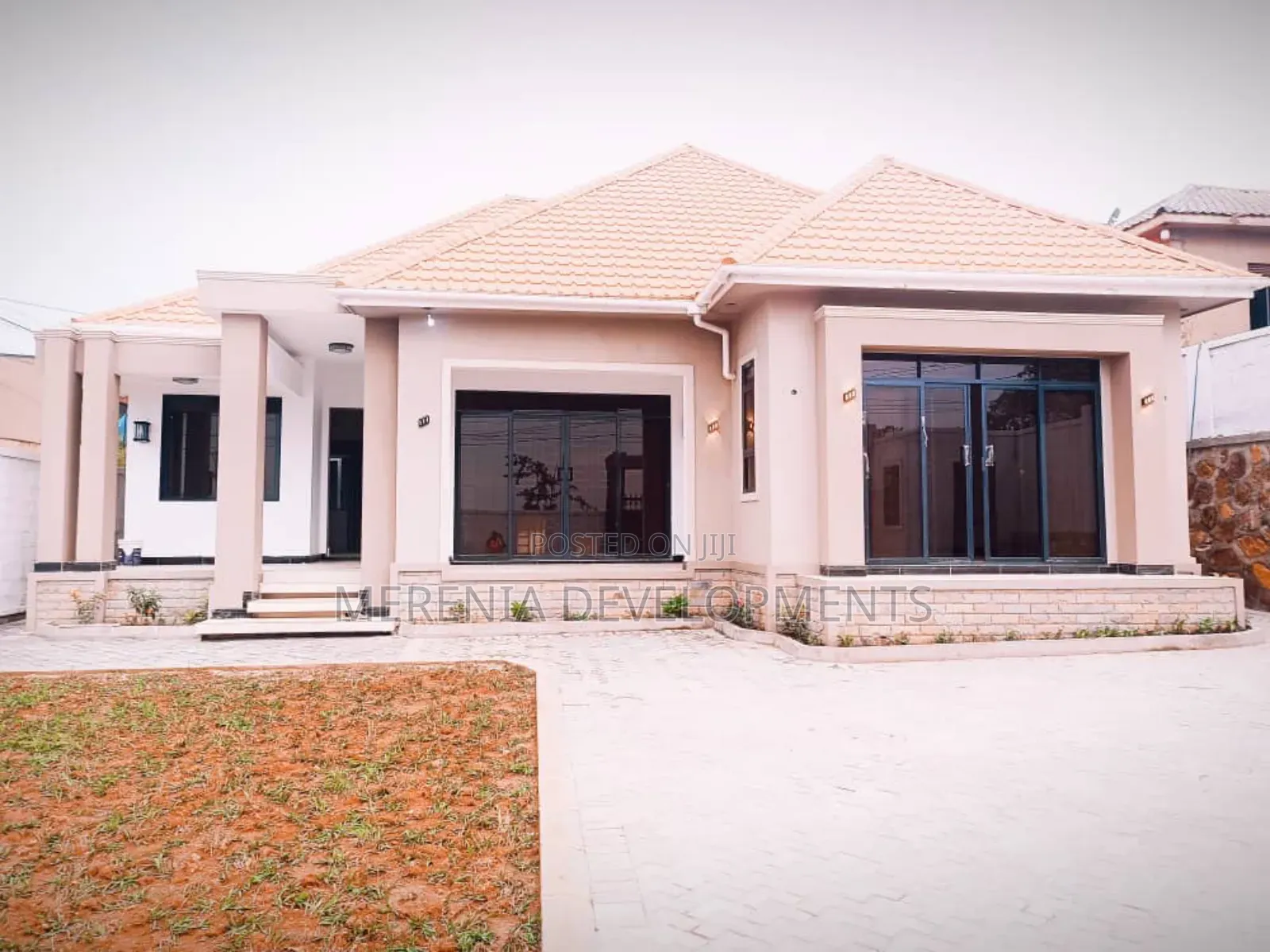 5bdrm House in Kira, Kawempe for sale in Kawempe