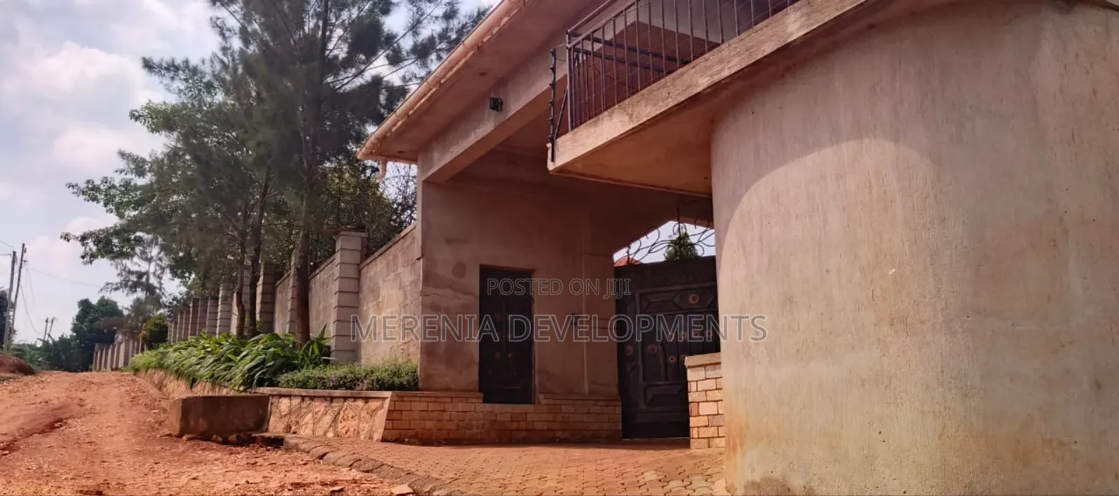 6bdrm Bungalow in Kira for sale in Kira