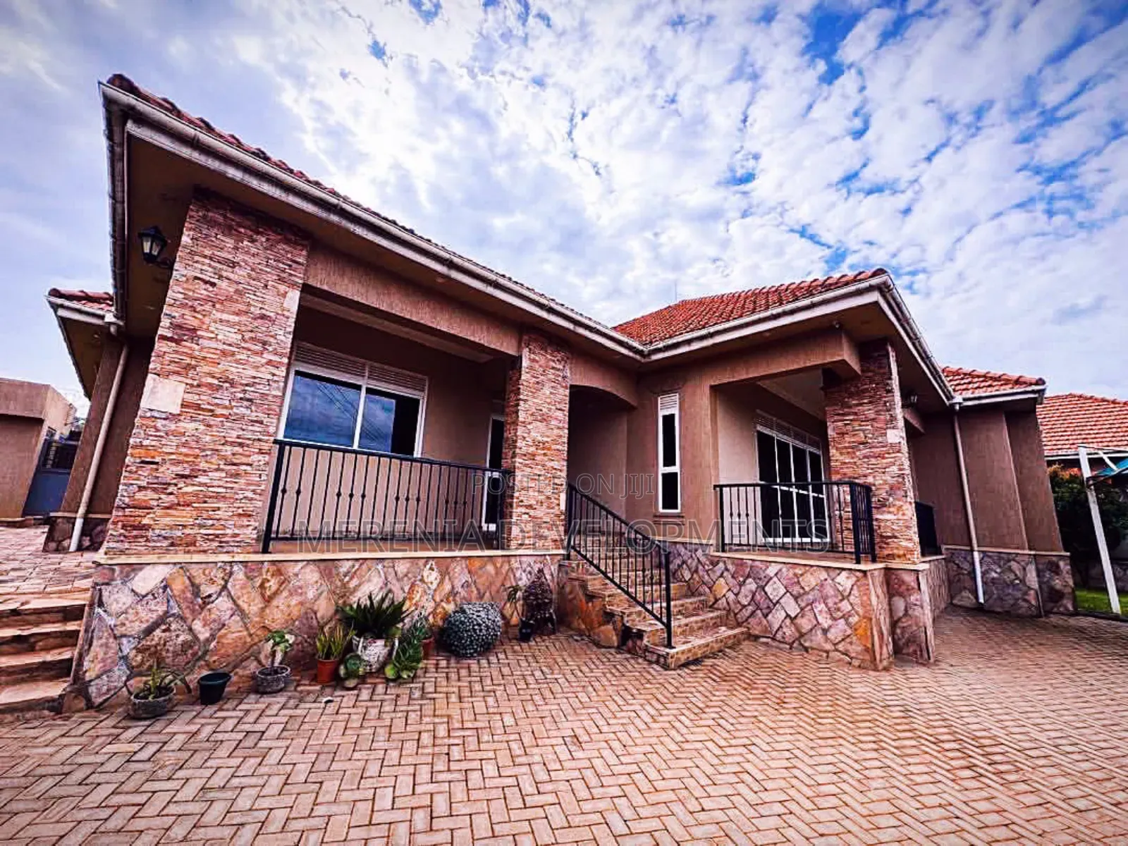 4bdrm House in Kira for sale in Kira