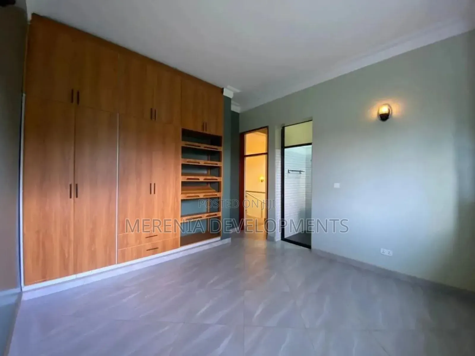 5bdrm House in Kira for sale in Kira