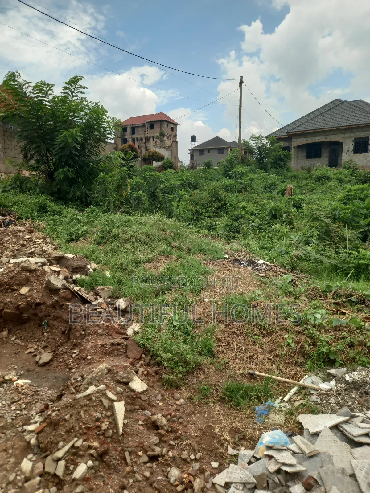 Kira Kasangati Road Plots on Sell in Kira