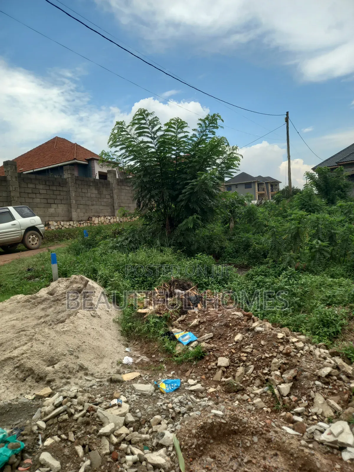 Land in Kira Town on Sell in Kira