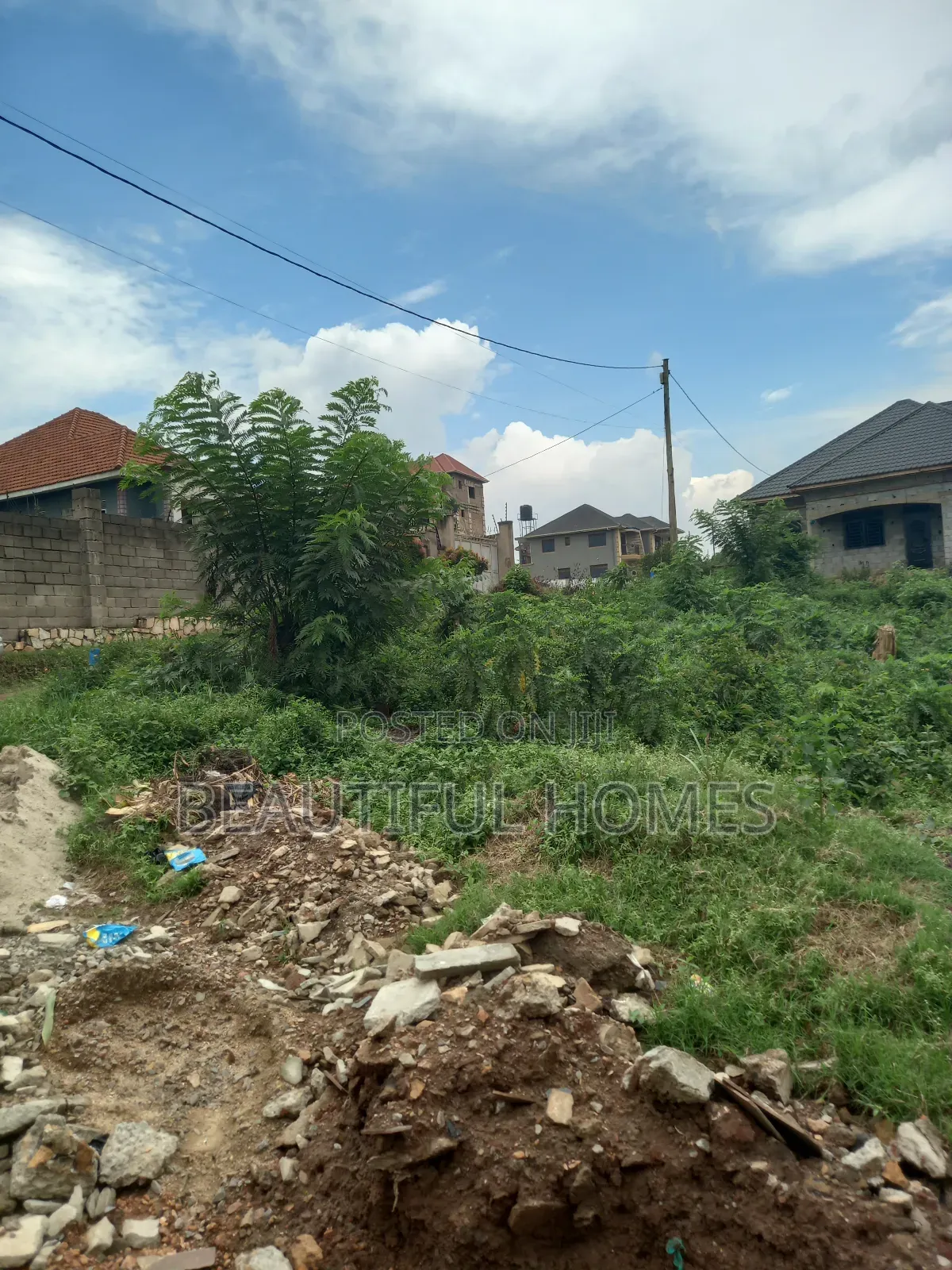 Land in Kira Town on Sell in Kira