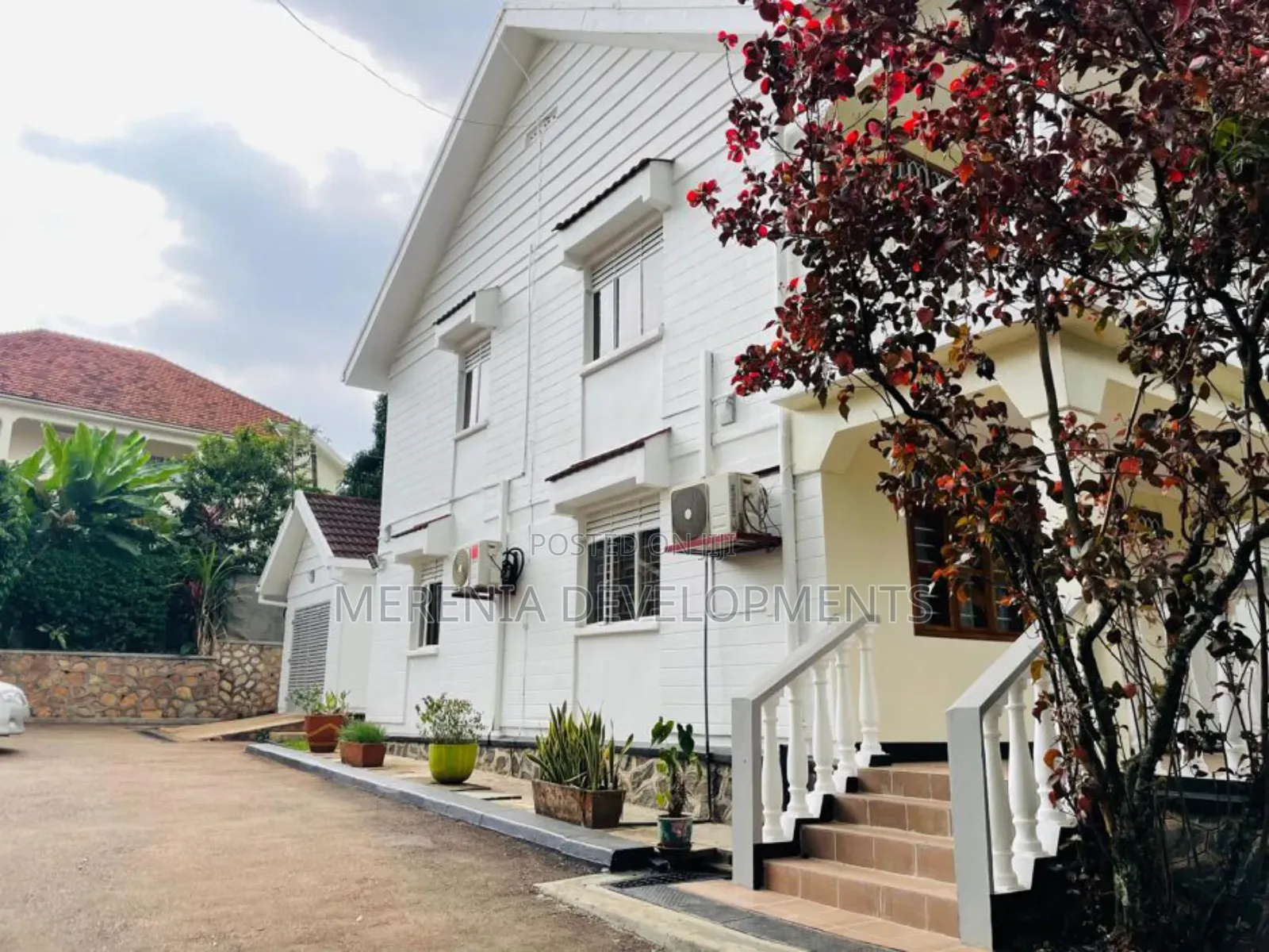 5bdrm House in Muyenga, Makindye for rent in Makindye