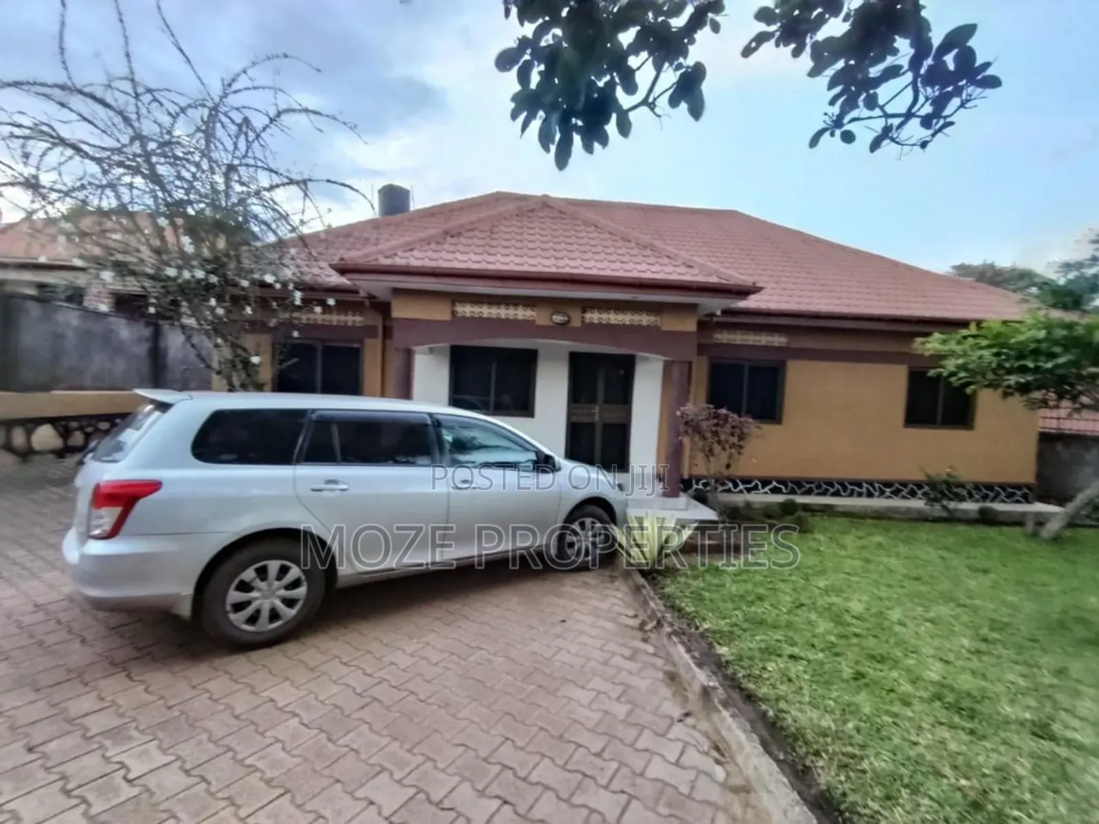 4bdrm House in Central Division for sale in Central Division