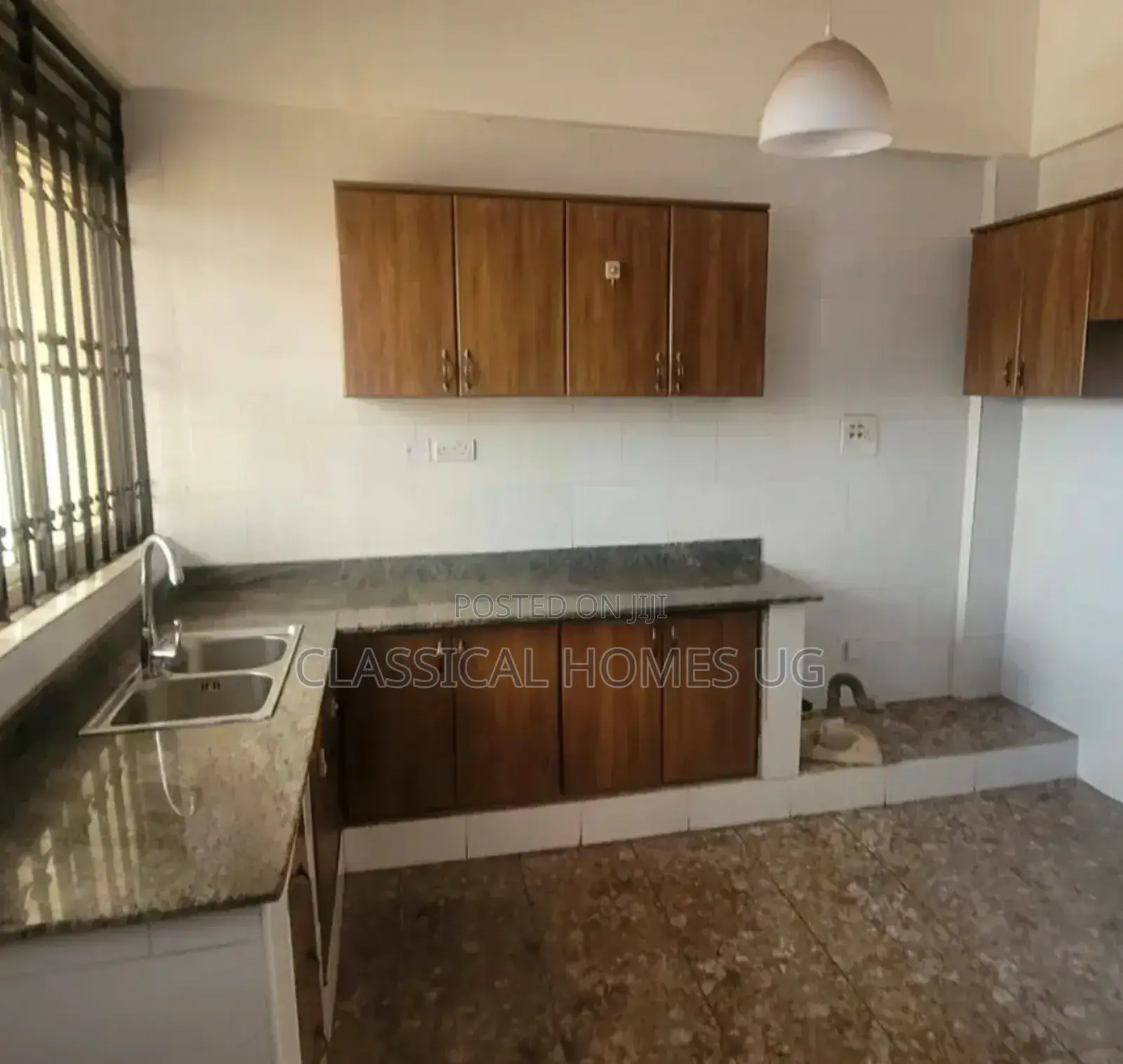 3bdrm Apartment in Mutundwe, Central Division for rent in Central Division