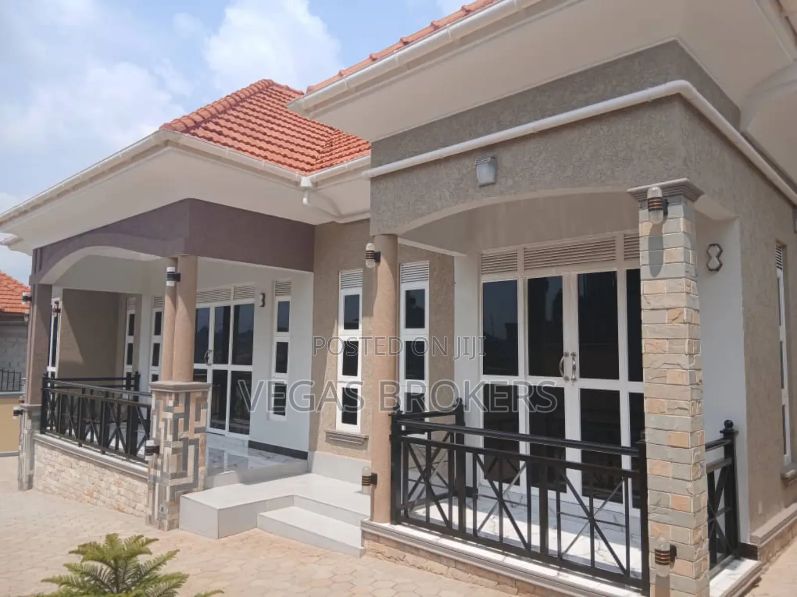 2bdrm House in Vegas Brokers, Rubaga for rent in Rubaga