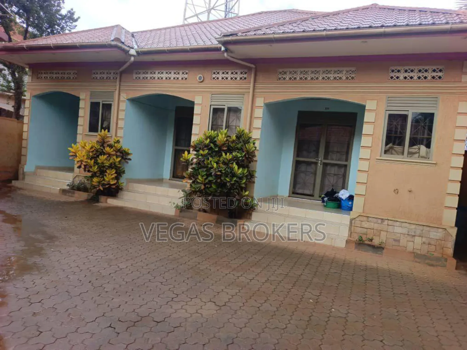 2bdrm House in Vegas Brokers, Rubaga for rent in Rubaga