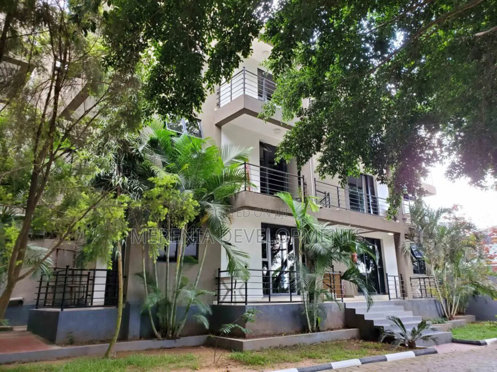 Furnished 2bdrm Apartment in Bukasa Muyenga, Makindye for rent in Makindye