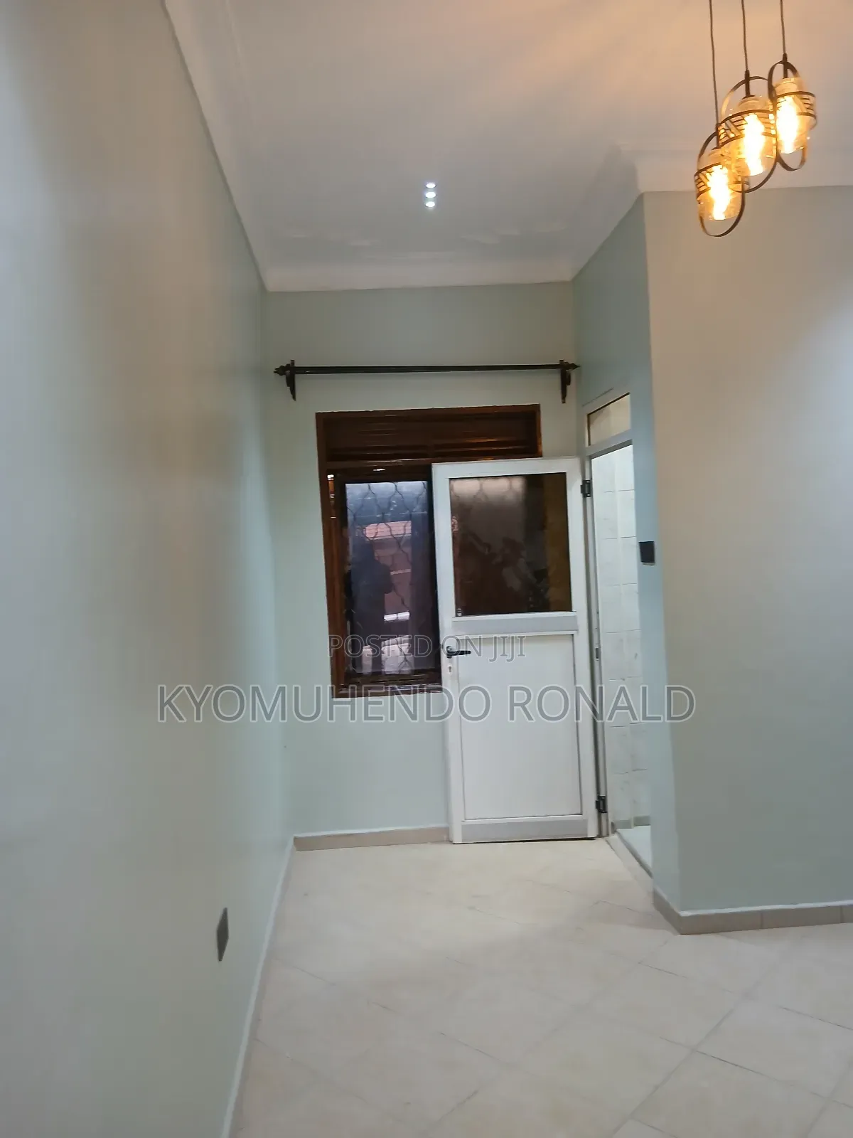 1bdrm Bungalow in Kigoowa, Nakawa for rent in Nakawa