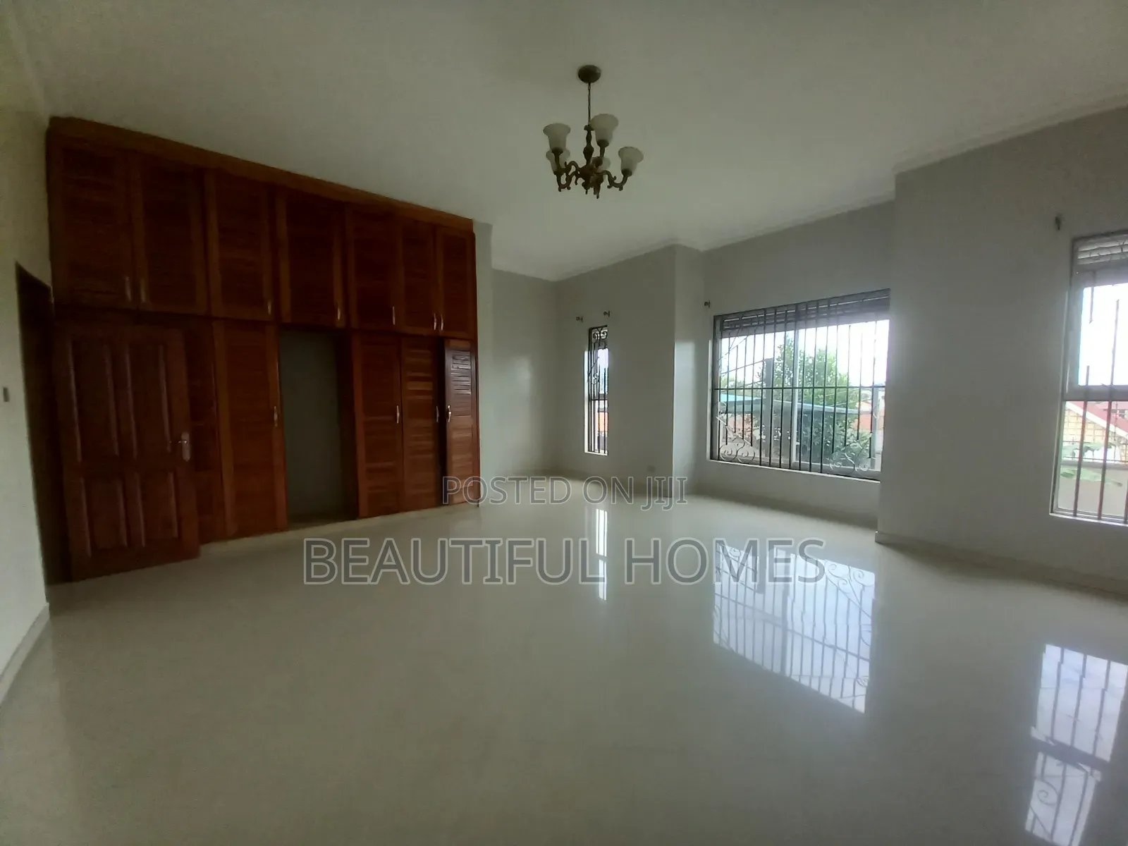 Furnished 4bdrm Bungalow in Naalya, Central Division for sale in Central Division