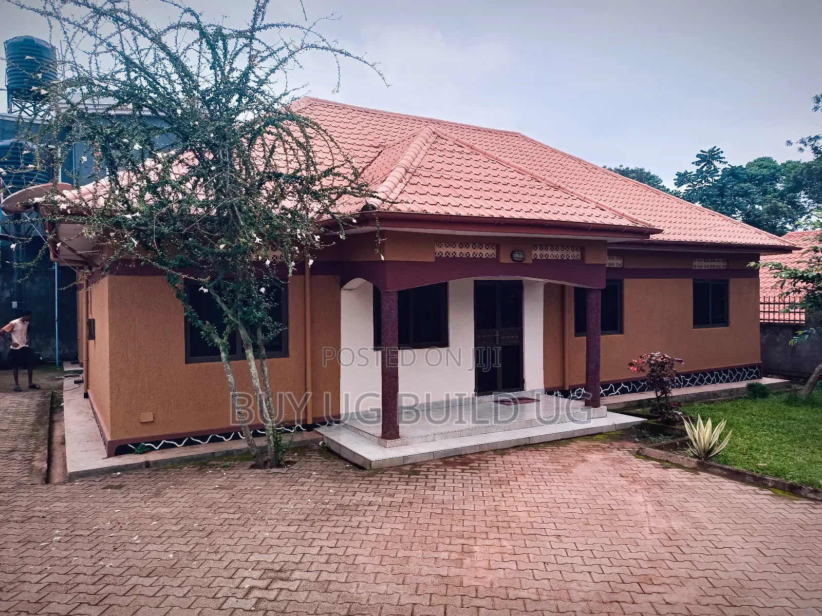 4bdrm Bungalow in Namugongo Sonde Town, Division A for sale in Division A