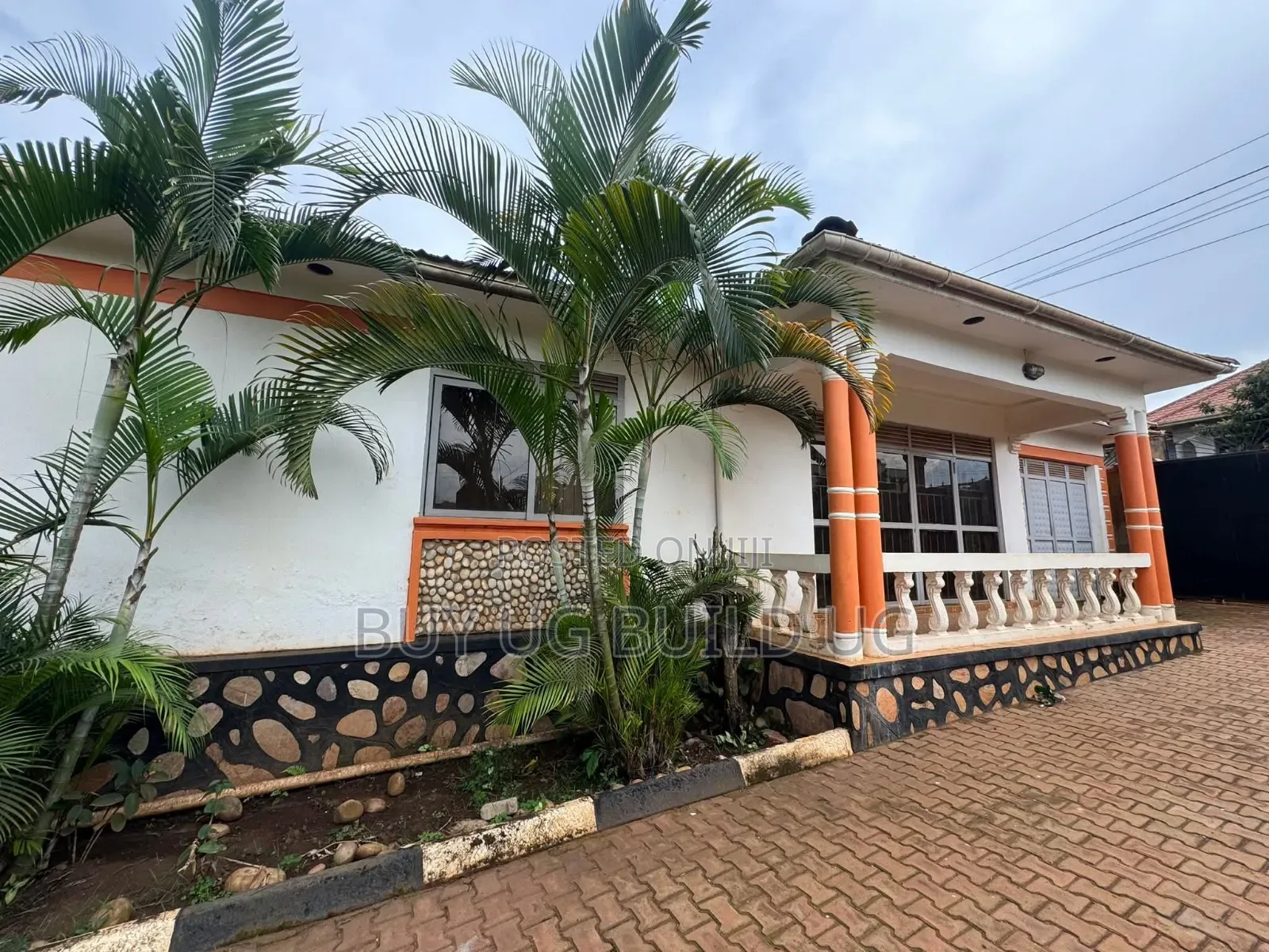 3bdrm Bungalow in Kira Town for sale in Kira