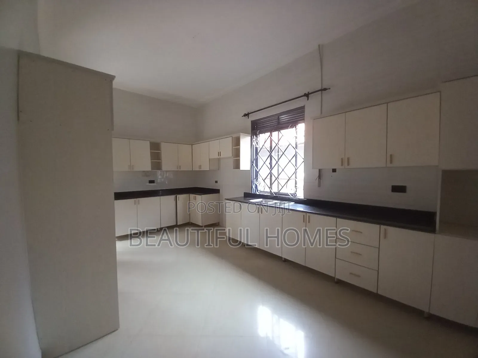 Furnished 4bdrm House in Naalya, Central Division for sale in Central Division