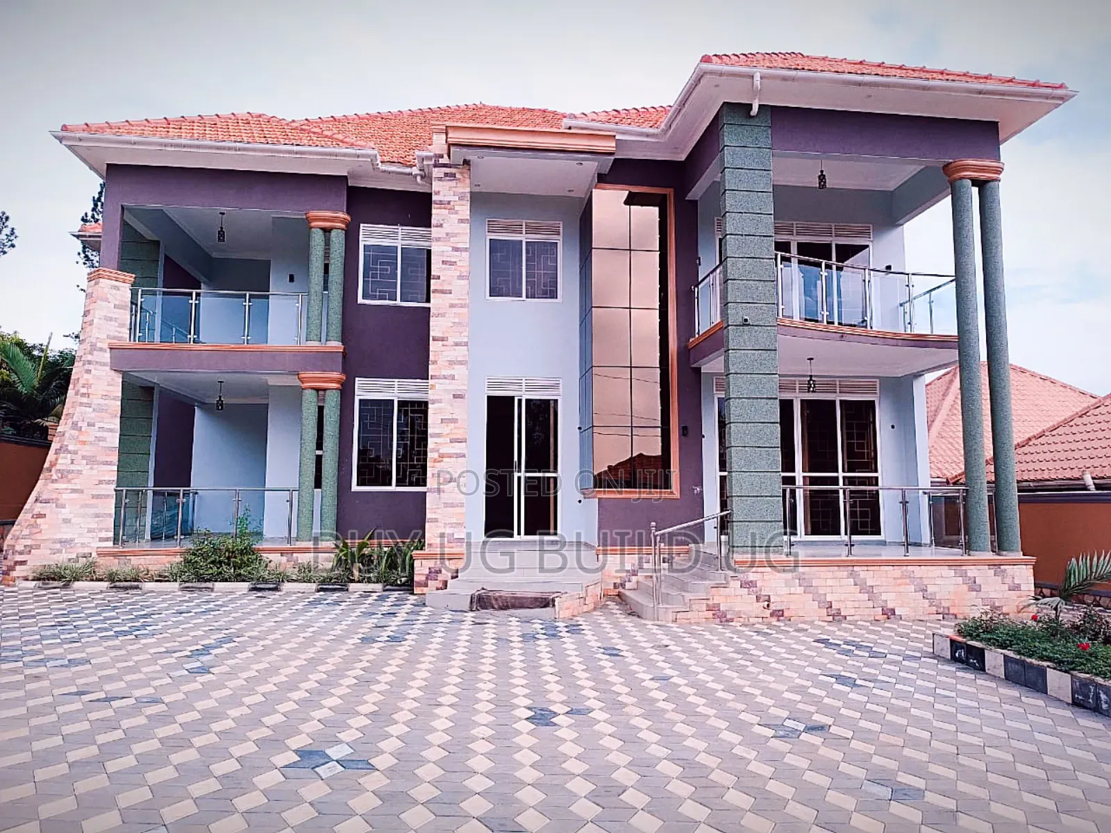 6bdrm Maisonette in Kira for sale in Kira