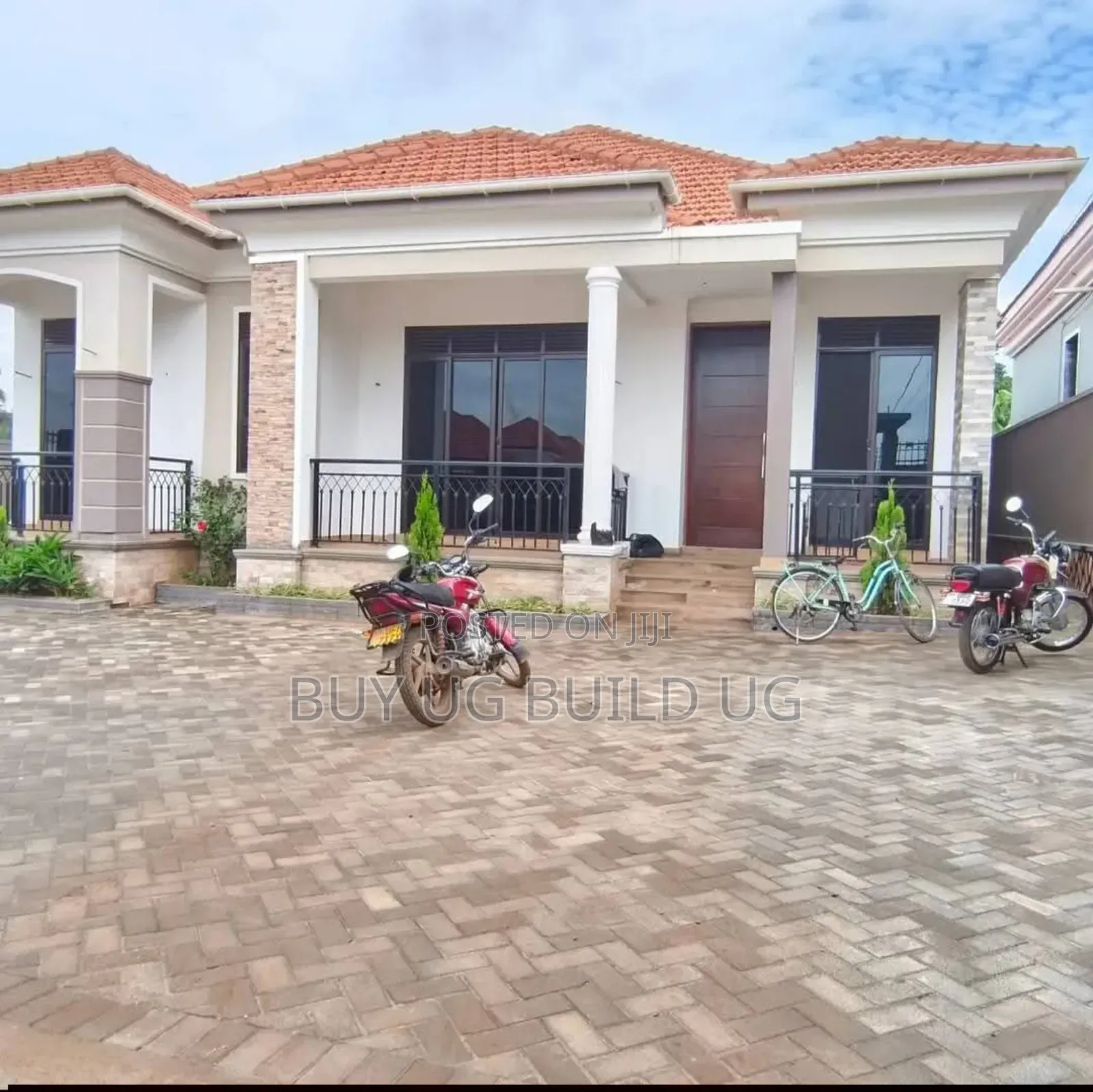 3bdrm Bungalow in Najjera, Central Division for sale in Central Division